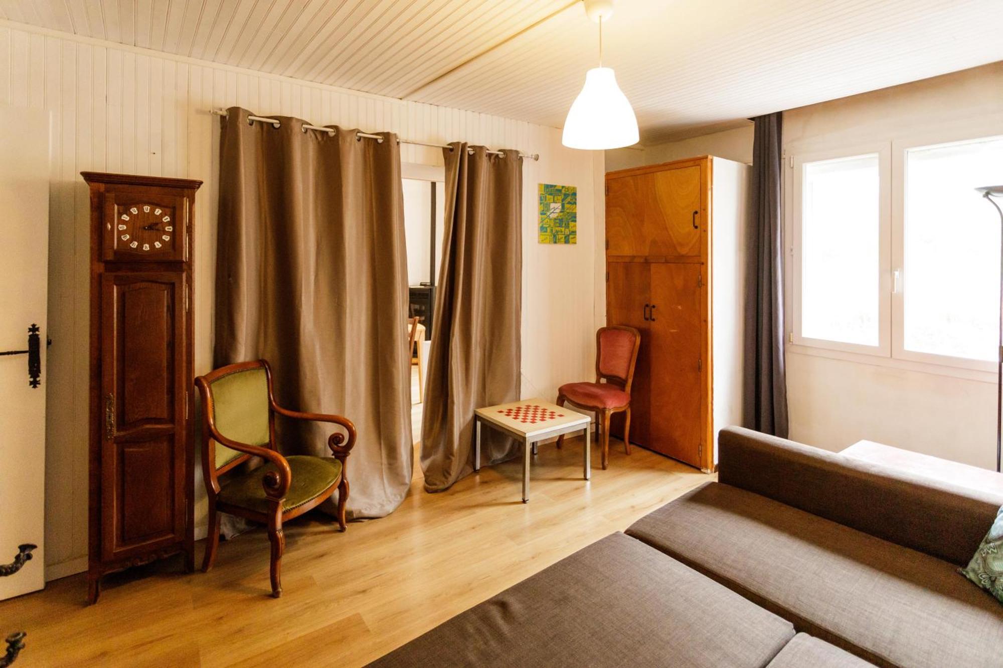 Gite Rue Tranquille Padern Bagian luar foto